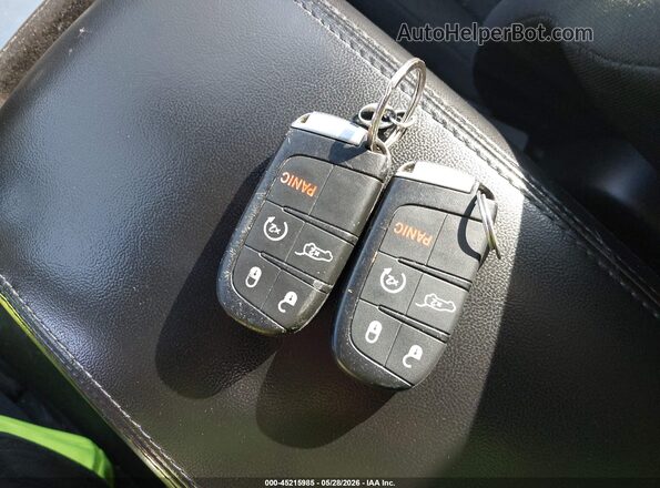 1C4RJFAG7JC257983 2018 JEEP GRAND CHEROKEE Белый Вид панели приборов