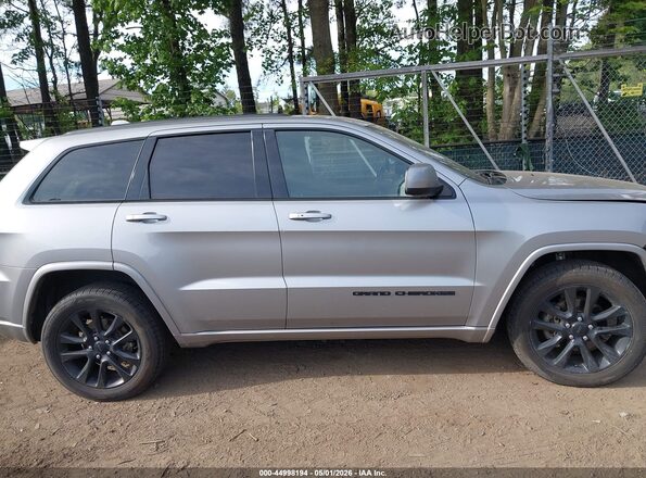 1C4RJFAG7KC546038 2019 JEEP GRAND CHEROKEE Silver 360 interior view