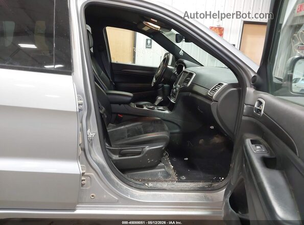1C4RJFAG9HC911070 2017 JEEP GRAND CHEROKEE Silver 