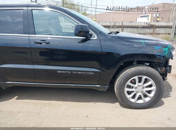 1C4RJFAG9MC731453 2021 JEEP GRAND CHEROKEE Black Widok wnętrza z tyłu