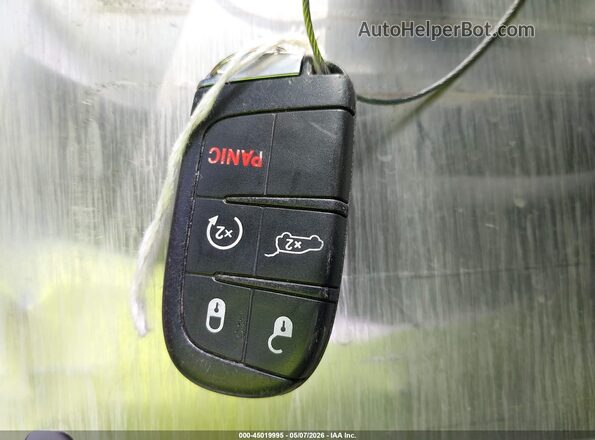 1C4RJFAGXJC217574 2018 JEEP GRAND CHEROKEE White Widok deski rozdzielczej
