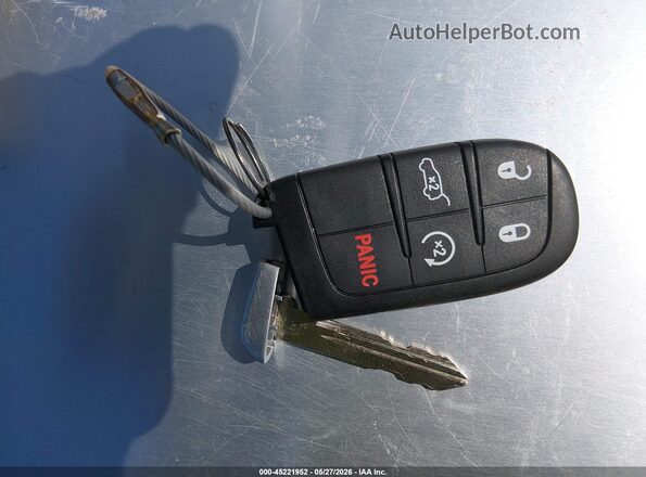 1C4RJFBG0HC607494 2017 JEEP GRAND CHEROKEE Белый Вид панели приборов
