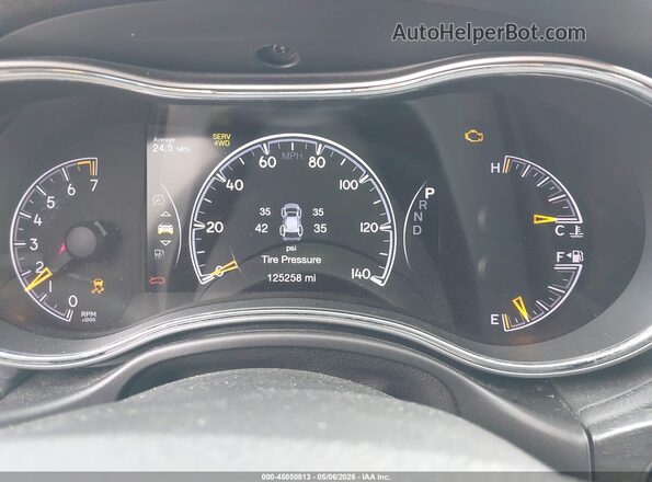 1C4RJFBG0JC203469 2018 JEEP GRAND CHEROKEE Белый Вид задних сидений