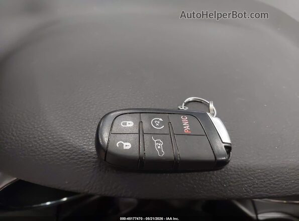 1C4RJFBG0JC215864 2018 JEEP GRAND CHEROKEE Синий Вид панели приборов