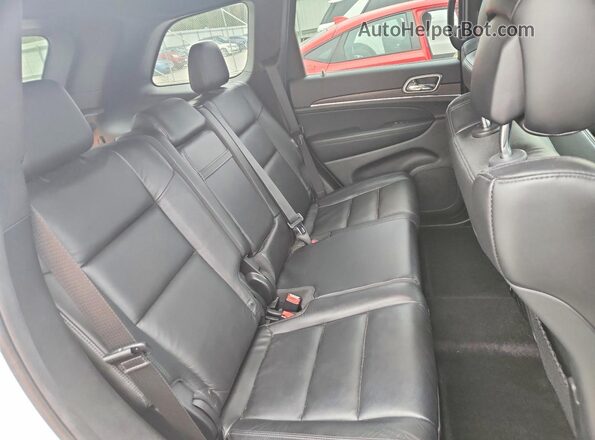 1C4RJFBG1JC165203 2018 JEEP GRAND White Vista interior trasera