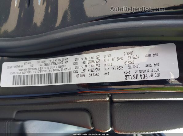 1C4RJFBG2JC379391 2018 JEEP GRAND CHEROKEE Black ძრავის განყოფილების ხედი