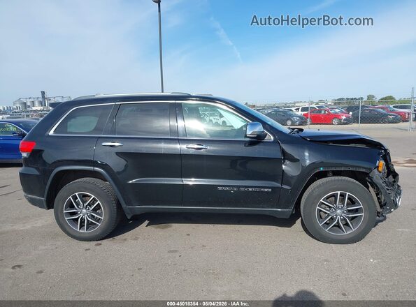 1C4RJFBG2JC379391 2018 JEEP GRAND CHEROKEE Black უკანა სალონის ხედი