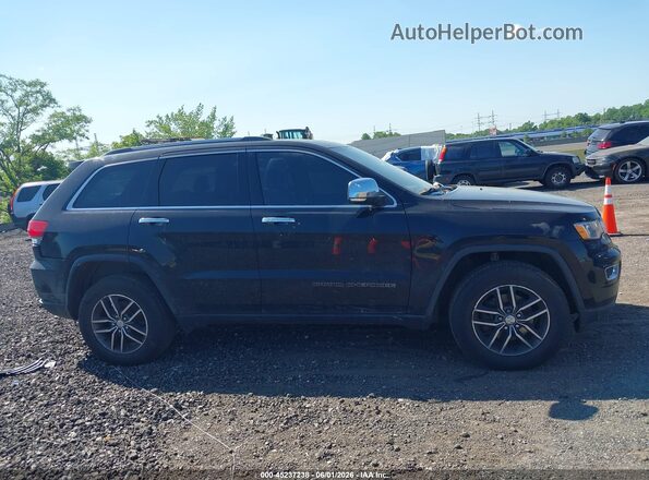 1C4RJFBG4JC212286 2018 JEEP GRAND CHEROKEE Black Rear interior view