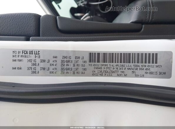 1C4RJFBG4JC504777 2018 JEEP GRAND CHEROKEE White Engine compartment view