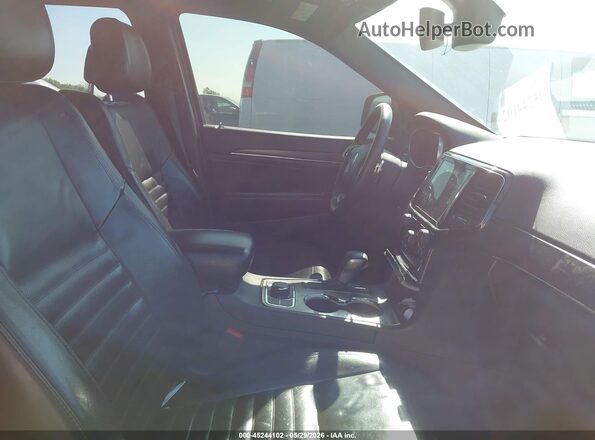 1C4RJFBG4KC828863 2019 JEEP GRAND CHEROKEE Red Front interior view