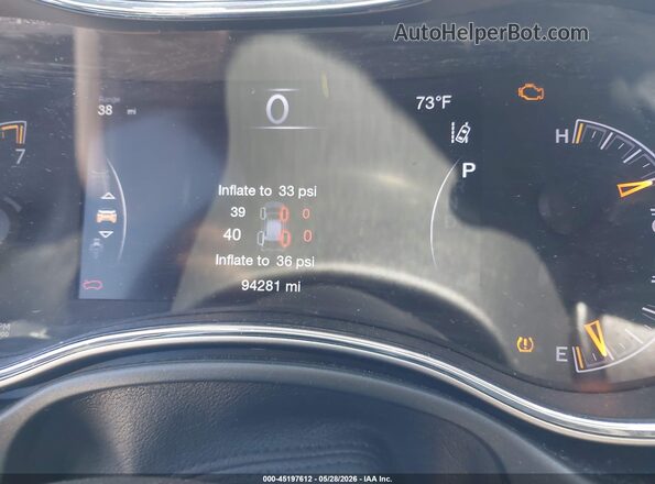 1C4RJFBG4MC559900 2021 JEEP GRAND CHEROKEE Red Vista de los asientos traseros