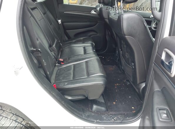 1C4RJFBG8JC245209 2018 JEEP GRAND CHEROKEE White Widok naklejki z numerem VIN