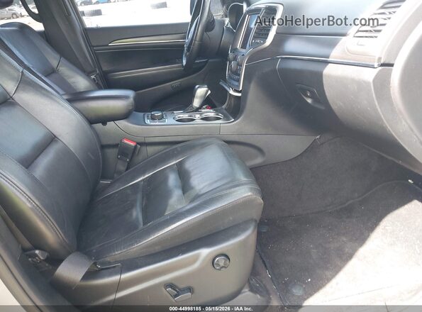 1C4RJFBG8JC503583 2018 JEEP GRAND CHEROKEE Gray Vista interior delantera