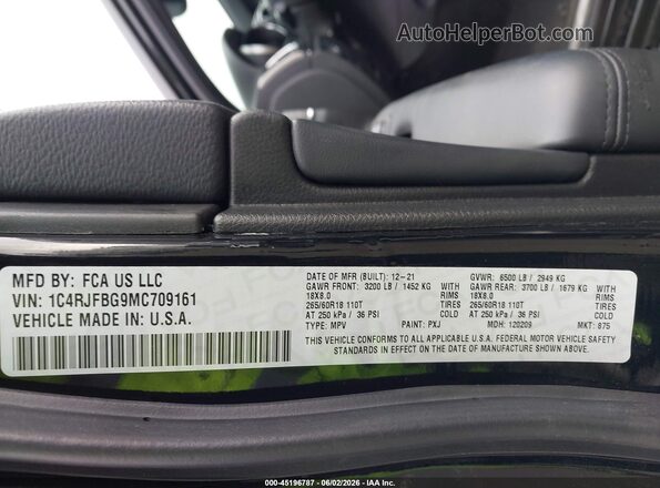 1C4RJFBG9MC709161 2021 JEEP GRAND CHEROKEE Black Engine compartment view