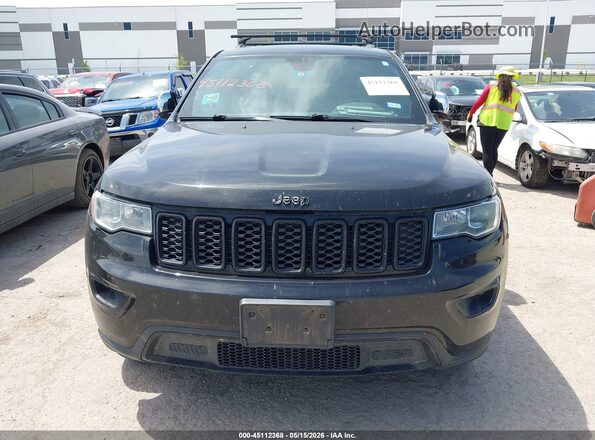 1C4RJFBGXHC913845 2017 JEEP GRAND CHEROKEE  Widok zestawu wskaźników