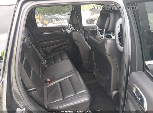 1C4RJFBGXJC105582 2018 JEEP GRAND CHEROKEE Gray VIN კოდის სტიკერის ხედი