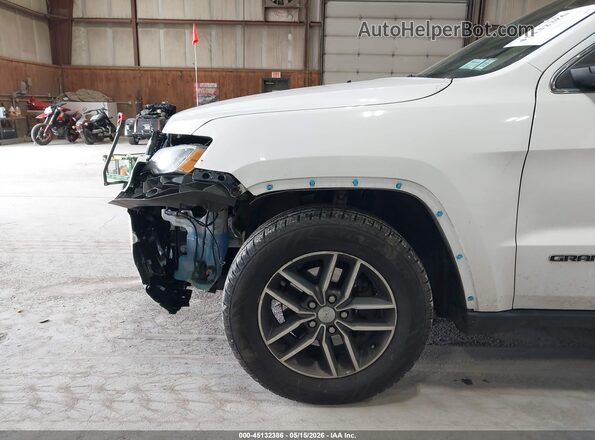 1C4RJFBGXJC138579 2018 JEEP GRAND CHEROKEE Белый 
