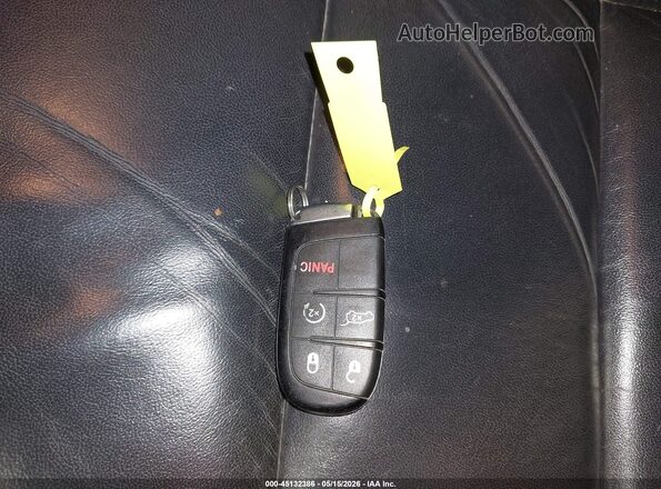 1C4RJFBGXJC138579 2018 JEEP GRAND CHEROKEE Белый Вид панели приборов