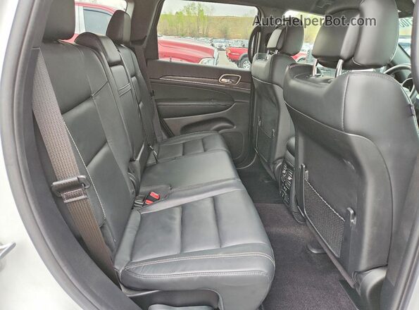 1C4RJFBT0HC729026 2017 JEEP GRAND White Vista interior trasera