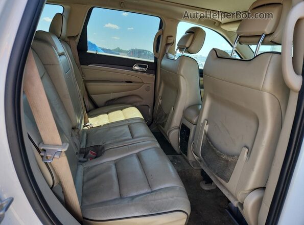 1C4RJFCT5GC351072 2016 JEEP GRAND White Widok wnętrza z tyłu