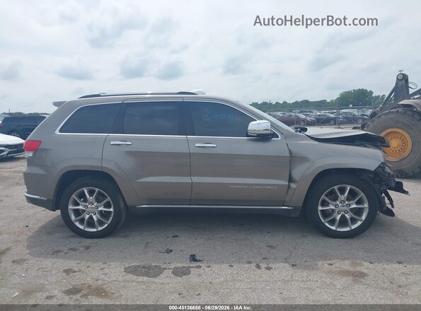 1C4RJFJGXGC465915 2016 JEEP GRAND CHEROKEE Gray Rear interior view