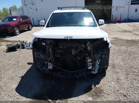 1C4RJFJT1GC504159 2016 JEEP GRAND CHEROKEE White Вид спереду