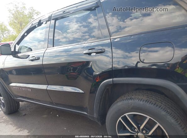 1C4RJFLG2JC335485 2018 JEEP GRAND CHEROKEE Black Widok wnętrza 360 stopni