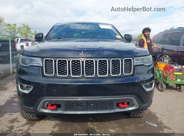 1C4RJFLG2JC335485 2018 JEEP GRAND CHEROKEE Black Widok zestawu wskaźników