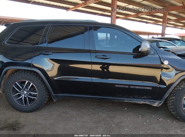 1C4RJFLG4HC874989 2017 JEEP GRAND CHEROKEE Black Սալոնի հետևի տեսք