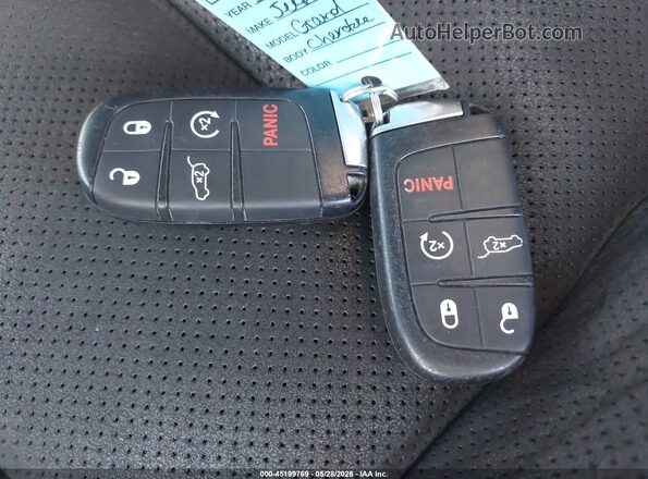 1C4RJFLG4JC504860 2018 JEEP GRAND CHEROKEE Gray Vista del salpicadero