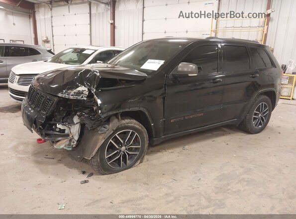 1C4RJFLG6JC276733 2018 JEEP GRAND CHEROKEE Black Передня ліва чверть
