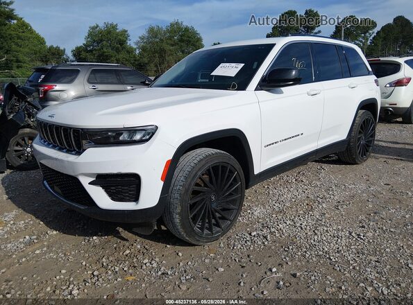 1C4RJGAG2PC542170 2023 JEEP GRAND CHEROKEE White Vista tres cuartos delantera izquierda