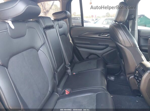 1C4RJHAG3SC326763 2025 JEEP GRAND CHEROKEE Black VIN կոդի պիտակի տեսք