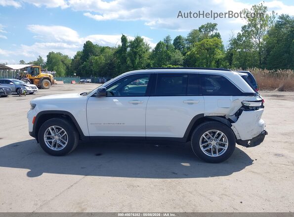 1C4RJHAG4SC291554 2025 JEEP GRAND CHEROKEE White 360 interior view