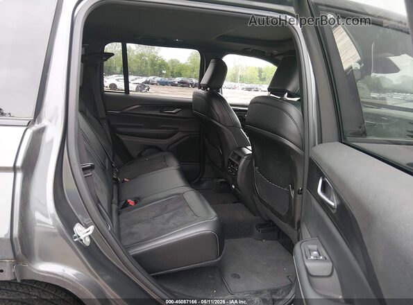 1C4RJHAG5PC661093 2023 JEEP GRAND CHEROKEE Gray VIN კოდის სტიკერის ხედი