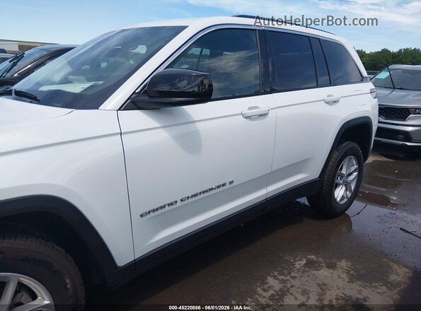 1C4RJHAG8S8782888 2025 JEEP GRAND CHEROKEE White Սալոնի 360 աստիճան տեսք