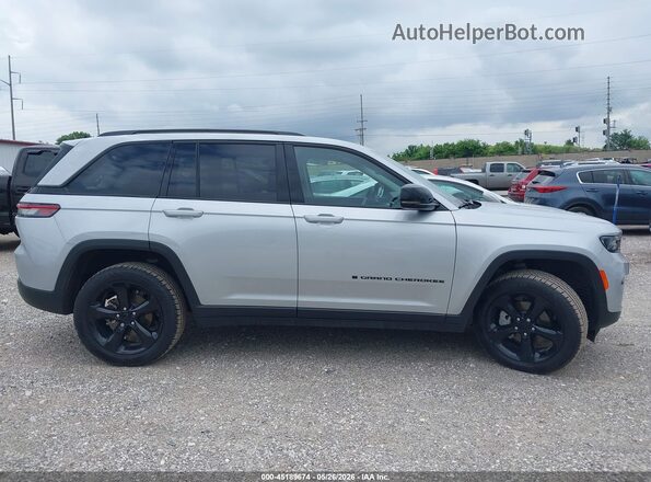 1C4RJHBG2RC704113 2024 JEEP GRAND CHEROKEE Silver 