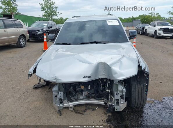 1C4RJHBG3SC332898 2025 JEEP GRAND CHEROKEE Silver Սարքավորումների վահանակի տեսք