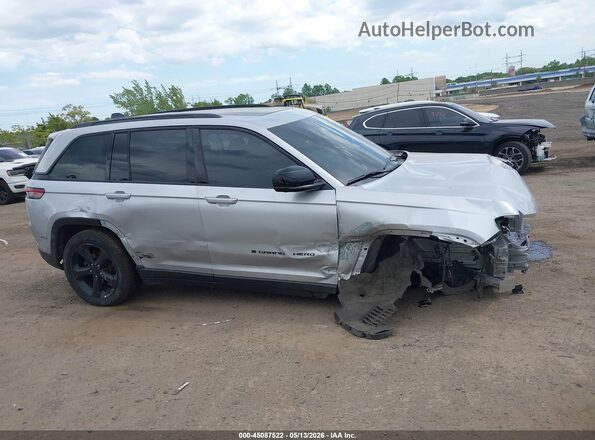 1C4RJHBG3SC332898 2025 JEEP GRAND CHEROKEE Silver Սալոնի հետևի տեսք
