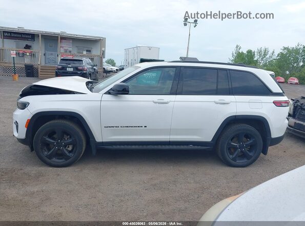 1C4RJHBG7PC511100 2023 JEEP GRAND CHEROKEE White Widok wnętrza 360 stopni