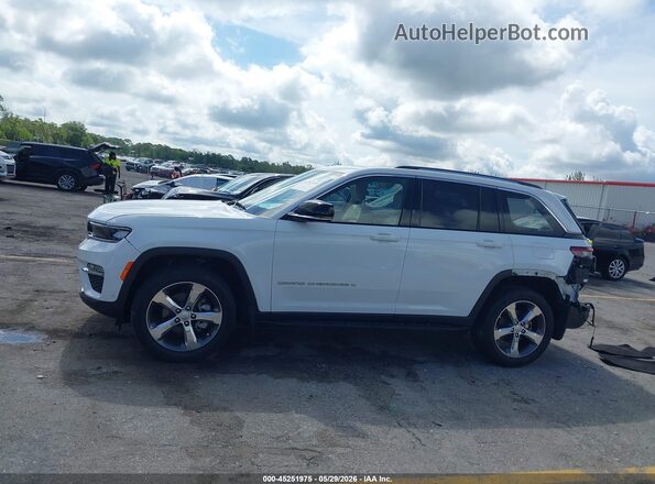 1C4RJHBG8N8635554 2022 JEEP GRAND CHEROKEE White 