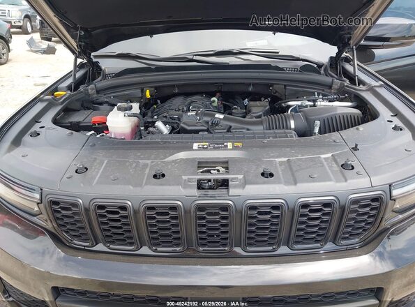 1C4RJJAG0S8763887 2025 JEEP GRAND CHEROKEE L Black Հետևի տեսք