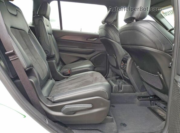 1C4RJKAG2R8564369 2024 JEEP GRAND White Rear interior view