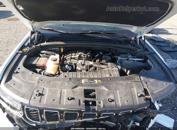 1C4RJKBG1R8545701 2024 JEEP GRAND CHEROKEE L White Vista trasera