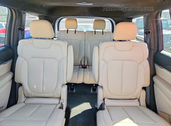 1C4RJKBG3P8832230 2023 JEEP GRAND Black Rear seats view