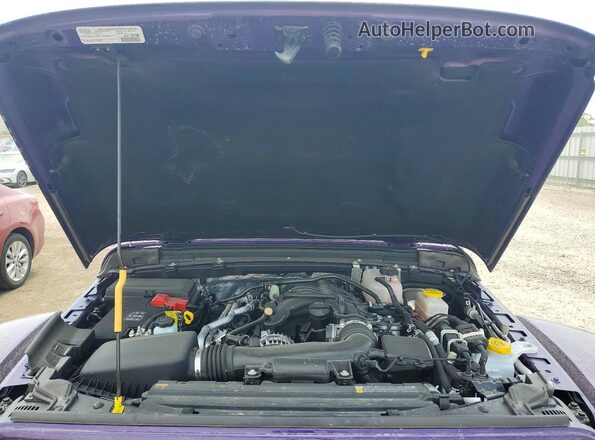 1C4RJXFGXTW199111 2026 JEEP WRANGLER Фиолетовый Вид задней части салона