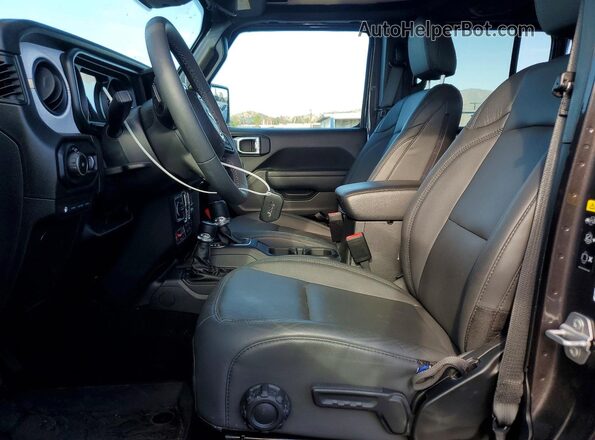 1C4RJXN68SW590698 2025 JEEP WRANGLER Charcoal Вид салону спереду