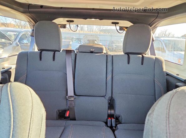 1C4RJXN69SW509921 2025 JEEP WRANGLER Blue Widok tylnych siedzeń