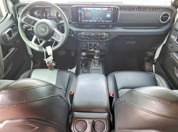 1C4RJXP64RW127352 2024 JEEP WRANGLER Белый Вид панели приборов