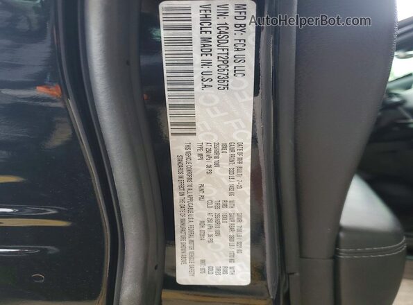 1C4SDJFT2PC673675 2023 DODGE DURANGO Black ძრავის განყოფილების ხედი